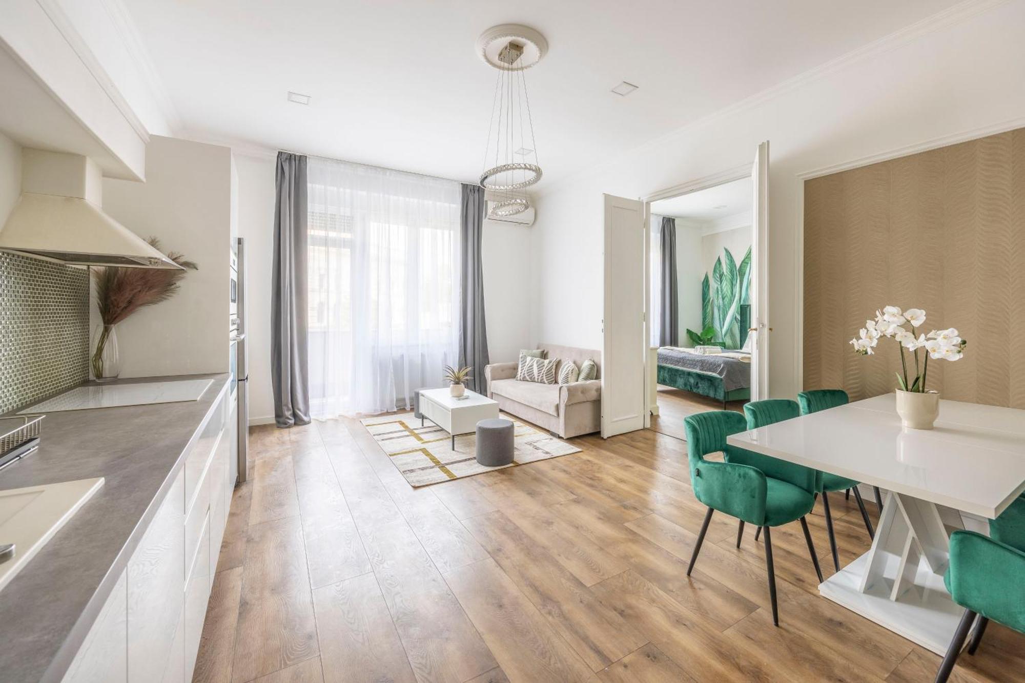 Luxy Central Spacious & Cozy Residence With Balcony บูดาเปสต์ ภายนอก รูปภาพ